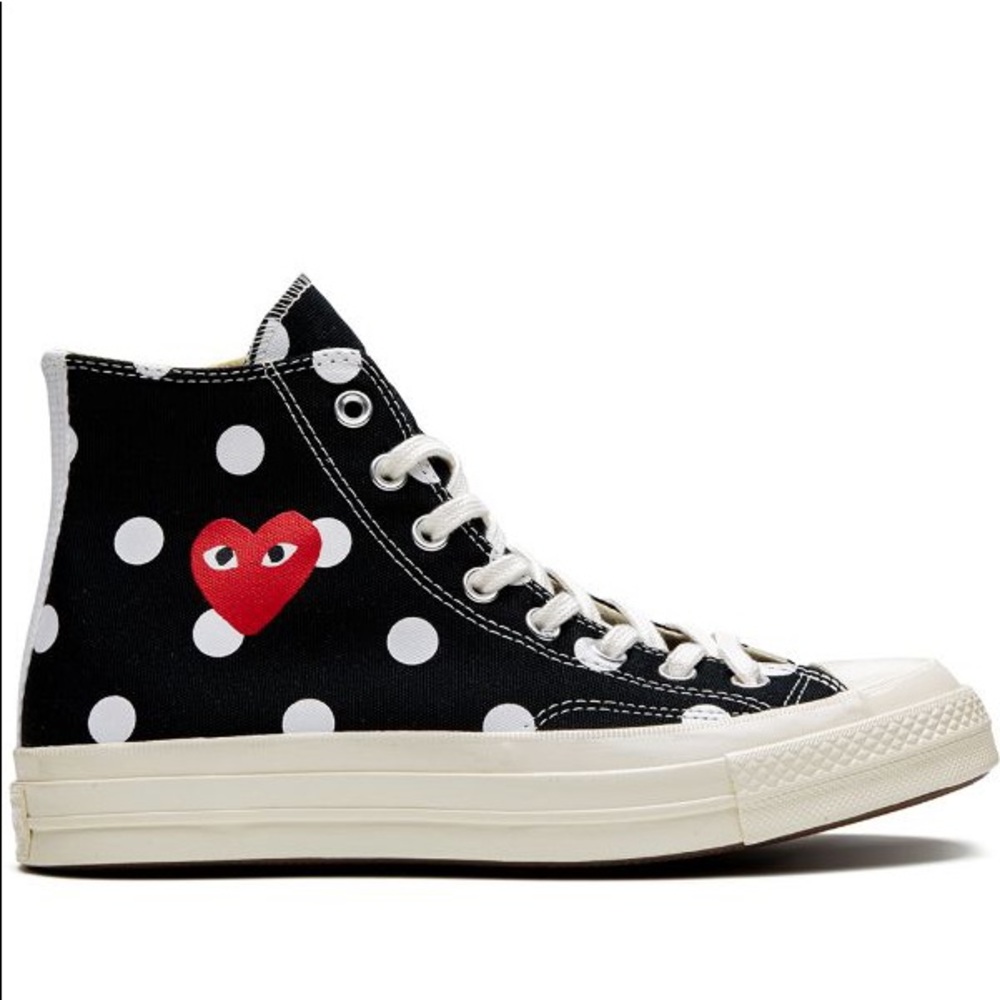 COMME DES GARCONS PLAY X CONVERSE